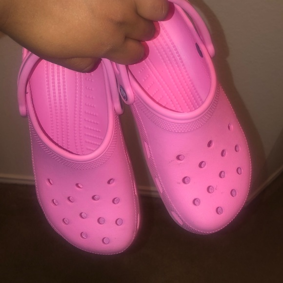 CROCS Shoes - Pink Lemonade Crocs 🍋Men’s 6 Women’s 8